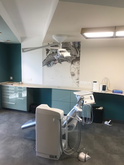 Rougé Jean-Michel, Dentiste à Toulouse