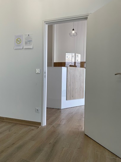 dentiste dr Roy Clément, Dentiste à Montpellier