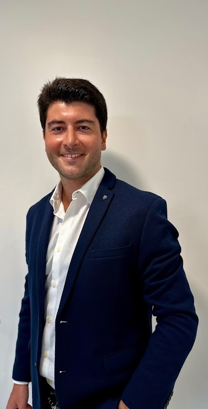 Gary Murciano, Dentiste au Chesnay