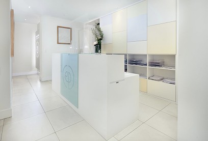 Dr Victor Pichon, Dentiste à Paris 08