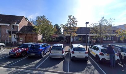 Dean Pierre, Dentiste à Neuville-en-Ferrain