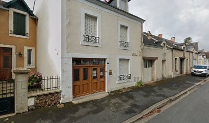 Roy Marie-Hélène, Dentiste à Saint-Gaultier