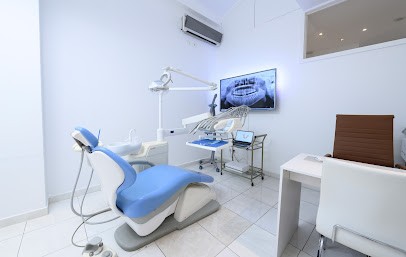 Dr Dani Chelala, Dentiste à Paris 15