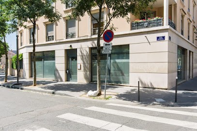 Dr Benjamin FITOUCHI - Implantologie Lyon, Dentiste à Lyon 03