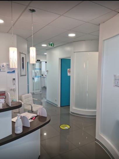 Dr Philippe Poggi - Chirurgien Dentiste, Dentiste à Mougins