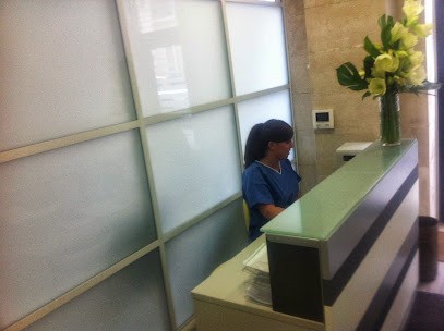 Docteur Hervé Soussan, Dentiste à Neuilly-sur-Seine