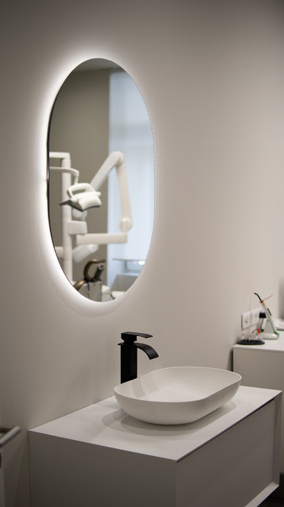 Docteur Laaroussi Fahd - Chirurgien Dentiste Dentiste à Strasbourg
