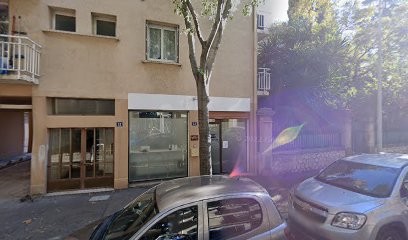 Girard de Langlade Philippe Yves, Dentiste à Marseille 10