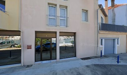 Attia Bernard, Dentiste à Martigues