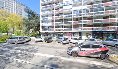 Huchet Bernard, Dentiste à Rennes