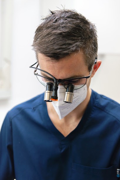 Docteur Ludovic DI CRESCENZO, Dentiste à Dreux