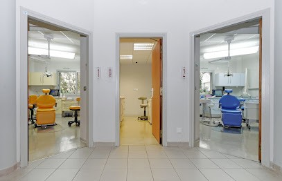 Lavoisier Dental Institute, Dentiste à Elne