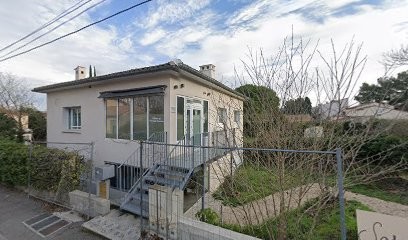 Indaco Christiane, Dentiste à Simiane-Collongue