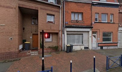 Gibson Aymeric, Dentiste à Croix