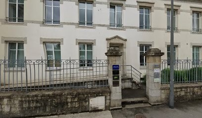 Dagorn Martial, Dentiste à Quimper