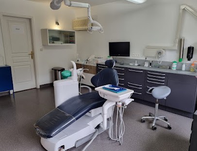 Dr Moster Adrien, Dentiste à Metz