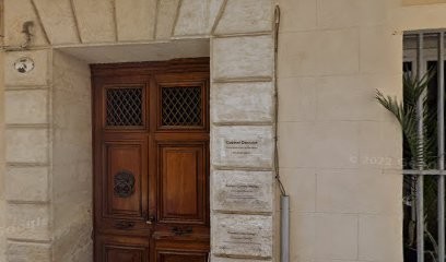 Dr Julie Lassus, Dentiste à Nîmes