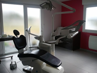Donga-Jacquot Céline, Dentiste à Einville-au-Jard
