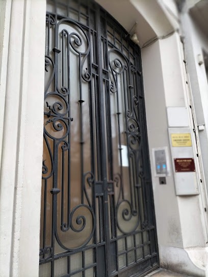 Badach Walter, Dentiste à Toulon