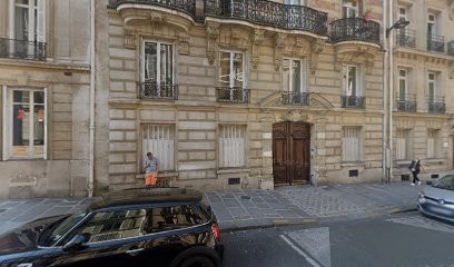 Caillon Pierre, Dentiste à Paris 08