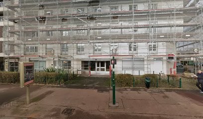 Selarl Dentistes des Charmettes Dr Bouffannais Jean-Pierre, Dentiste au Vésinet