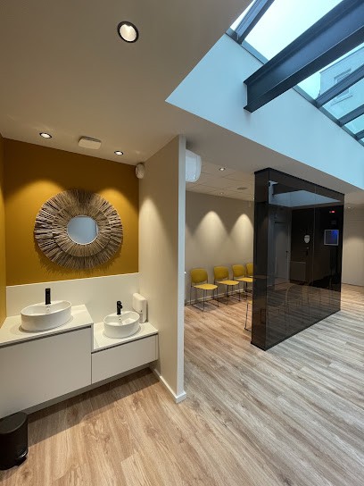 Docteur Augustin Ghesquiere Dierickx, Dentiste à Villeneuve-d'Ascq