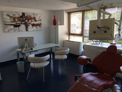 Dr Guillaume Guénard, Dentiste à Mougins