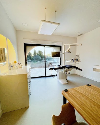 Odontalpilles - Cabinet Dentaire Du Dr Fourquier, Dentiste à Mouriès