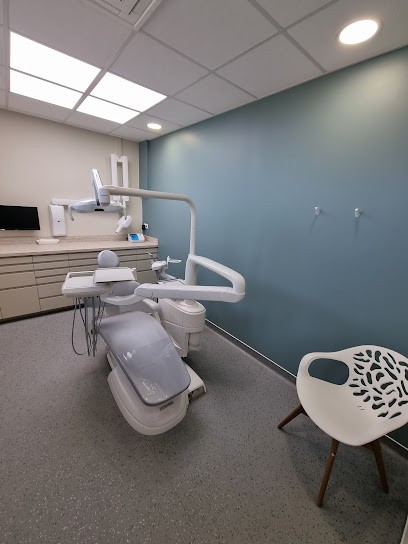 Caroline Cortin, Dentiste à Sanary-sur-Mer