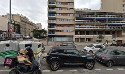 Fouque Deruelle Caroline, Dentiste à Marseille 06