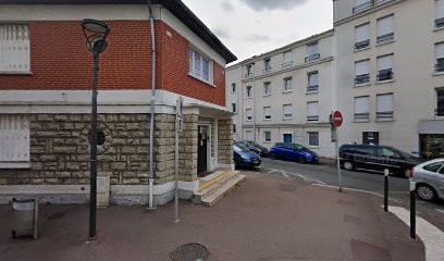 Bernadette Khoury, Dentiste à Tremblay-en-France