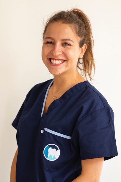 Dr. Alexia Burdel - Cabinet Dentaire Du Granier Dentiste à Challes-les-Eaux