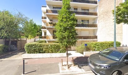 Vizler François, Dentiste à Saint-Maur-des-Fossés