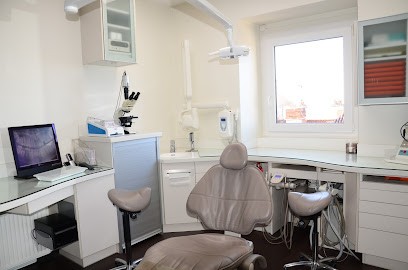 Dr Pizzetta Bruno - Chirurgien-dentiste, Dentiste à Thiers