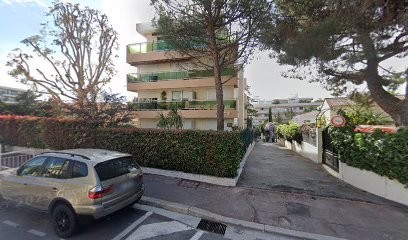 Beziz Yves, Dentiste à Nice