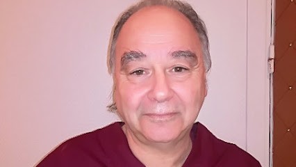 Dr Jean-Claude DIVARDJIAN, Dentiste à Marseille 06