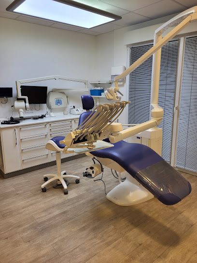 Dr. Neata Diana Dentiste à Novéant-sur-Moselle