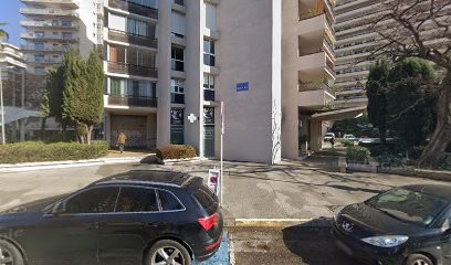 Campo Joël, Dentiste à Toulon