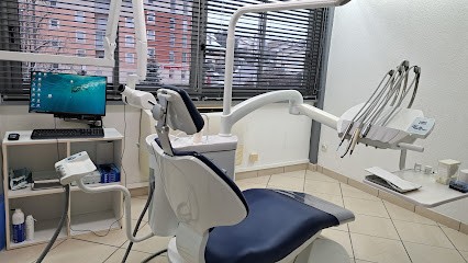 Martin Xavier, Dentiste à Meximieux