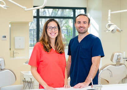Ortho Montigny Manet - Docteurs Clémence Huvet & Clément Coron - Exercice Limité À L'orthodontie Dentiste à Montigny-le-Bretonneux