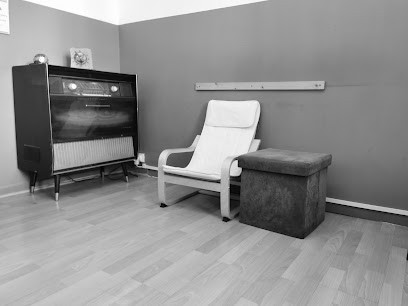 Pop Ramona Geanina, Dentiste à Toulon