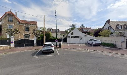 Blanchet Jean-Paul, Dentiste à Sucy-en-Brie