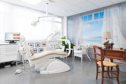 Cabinet Impérial Dentaire : Dr Durlot, Dr Sevignac, Dr Fournot, Dr Pedinielli, Dr Lebedel, Dr Girardet, Dr Boulard, Dentiste à La Valette-du-Var