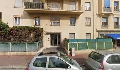 Farag Ahmed, Dentiste à Nice