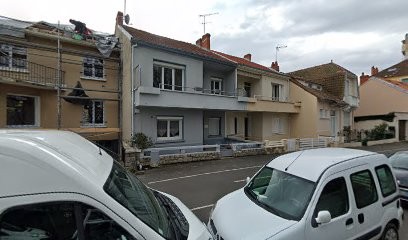 Boyer Emilie, Dentiste à Vichy