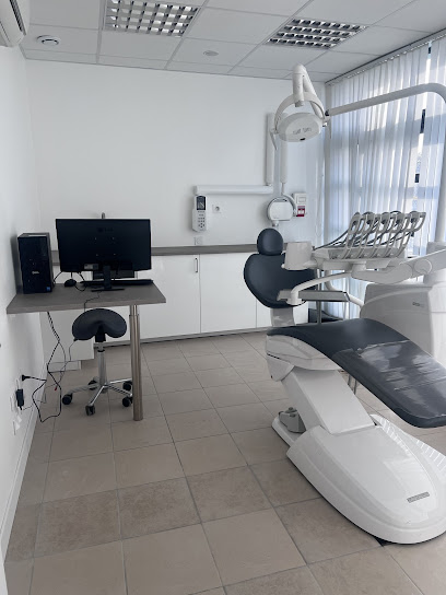 Centre Dentaire De Crépy En Valois Dentiste à Crépy-en-Valois