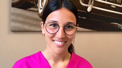 Dr Coralie Nakache Dentiste à Marseille 13