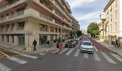 Prodentis Scm, Dentiste à Nice