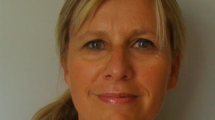 Dr Isabelle Anziani - Dentiste Rueil-Malmaison, Dentiste à Rueil-Malmaison