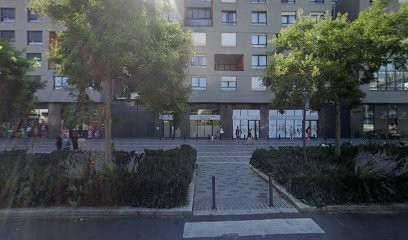 Centre Dentaire Dentéclair Vitry sur Seine - Endodontie - Pédodontie - Implant dentaire - Dentiste Vitry sur Seine, Dentiste à Vitry-sur-Seine